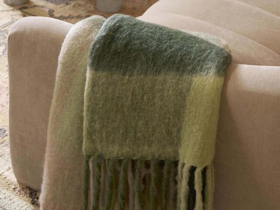 Pansy Throw - ALTAR'D STATE KIDS - 