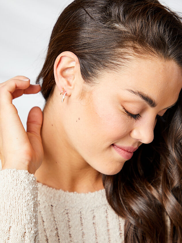 Azlynn Earring Set Detail 4 - ALTAR'D STATE KIDS