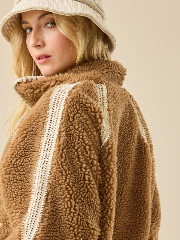 Joey Sherpa Jacket Detail 5 - ALTAR'D STATE KIDS