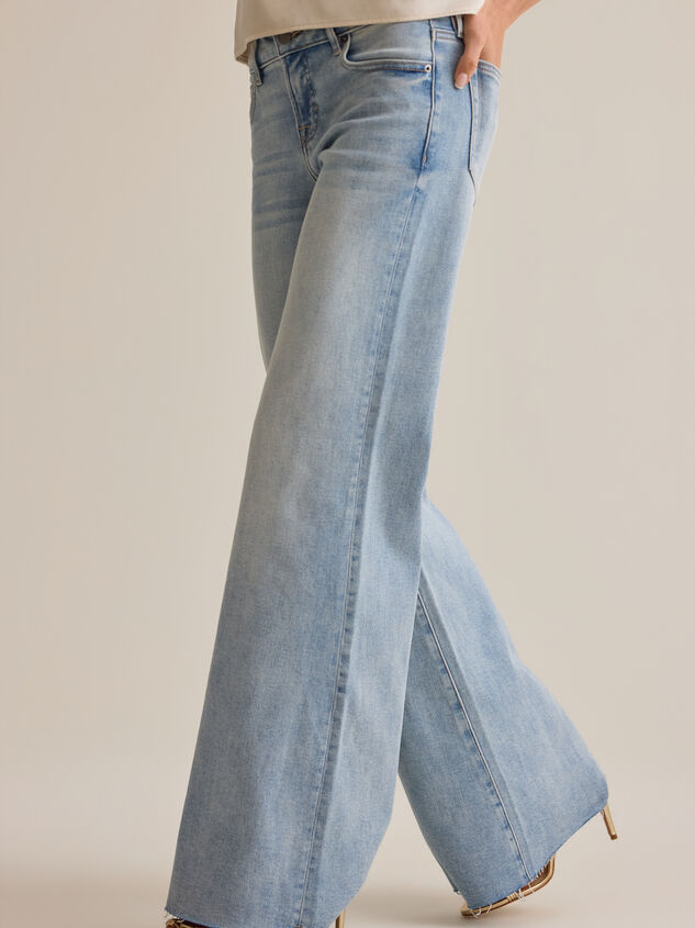 Lucie Low Rise Relaxed Flare Jeans Detail 3 - AS Kids