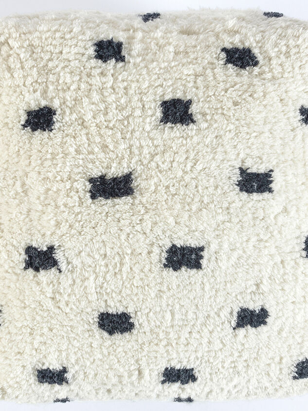 Lantana Pouf Detail 5 - AS Kids