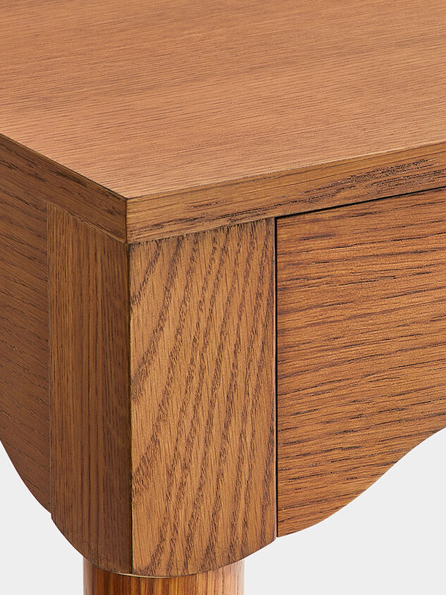 Phoebe Desk Detail 6 - ALTAR'D STATE KIDS