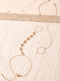 Shell Gold Hand Chain Detail 2 - AS Kids