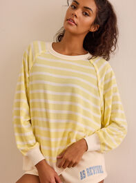 Warm-up Stripe Pullover Detail 2 - ALTAR'D STATE KIDS