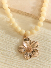 Butter Yellow Beaded Floral Necklace Detail 2 - ALTAR'D STATE KIDS