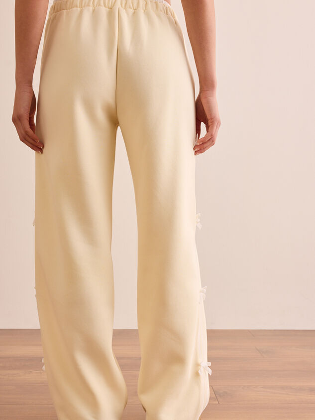 Pit Stop Bow Sweatpants Detail 5 - ALTAR'D STATE KIDS