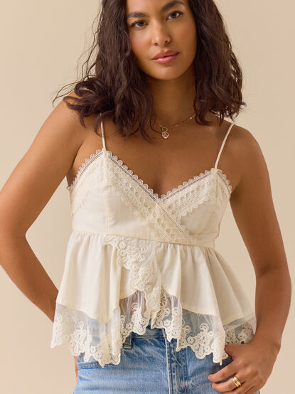 Quinlan Lace Trim Babydoll Top - ALTAR'D STATE KIDS