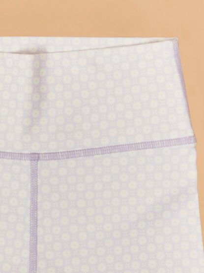 Abby Kate Floral Shorts - ALTAR'D STATE KIDS