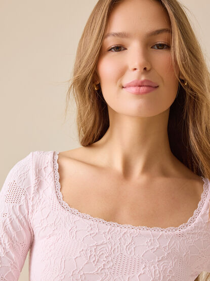 Aurelia Long Sleeve Jacquard Cami - ALTAR'D STATE KIDS