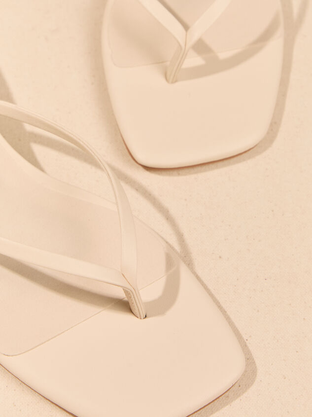 Billini Bryony Kitten Heel Detail 2 - AS Kids