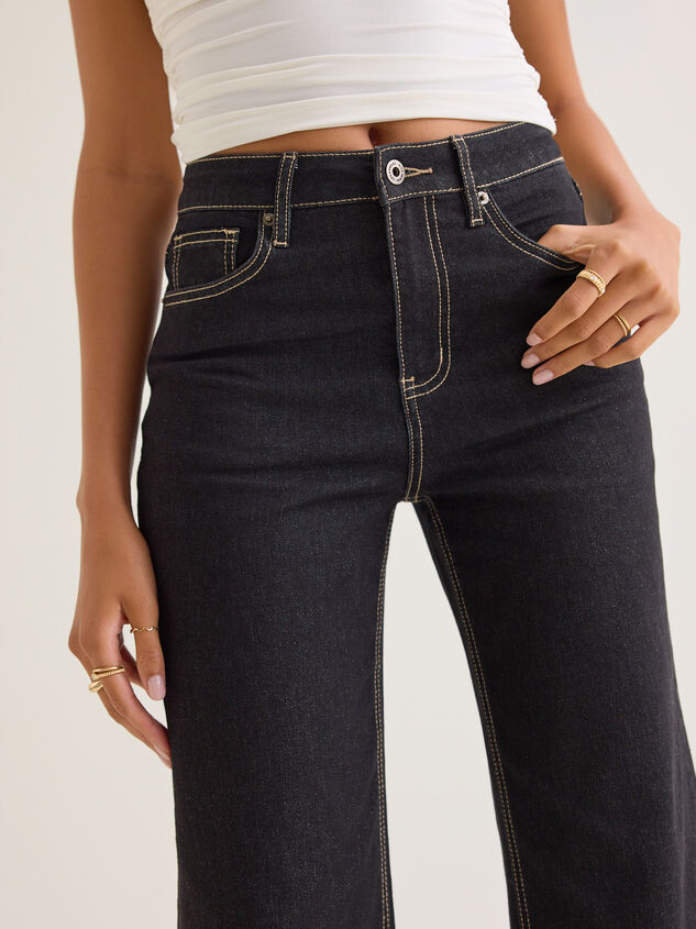 Janae Mid Rise Contrast Pipe Jean Detail 2 - AS Kids