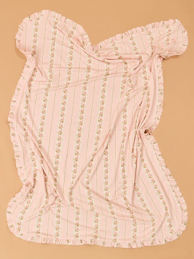 Antoinette Ruffle Blanket Set Detail 3 - AS Kids