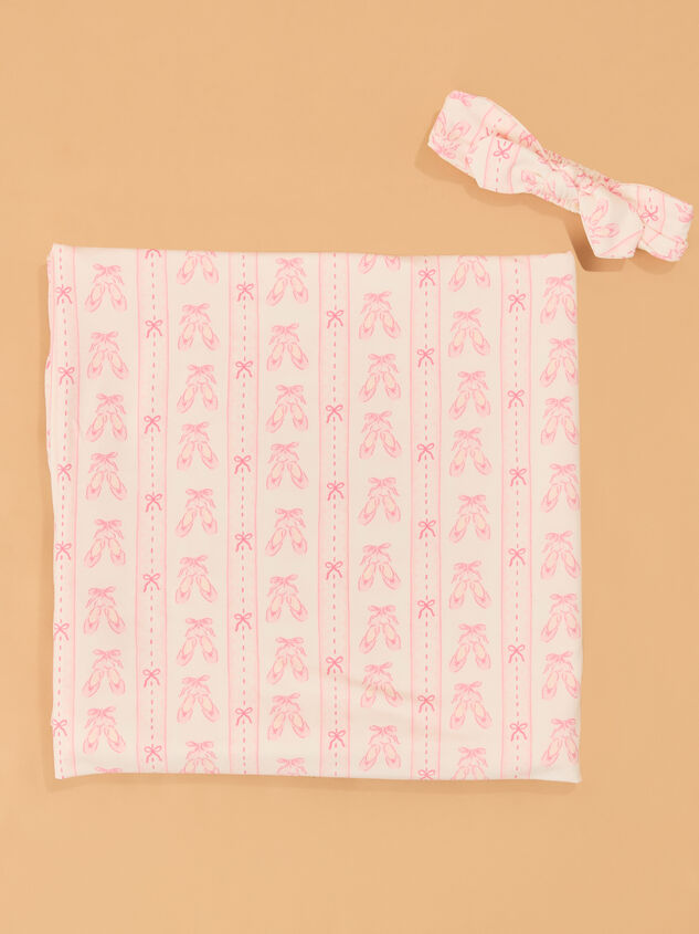 Kimberly Ballet Stripe Swaddle Set Detail 2 - AS Kids