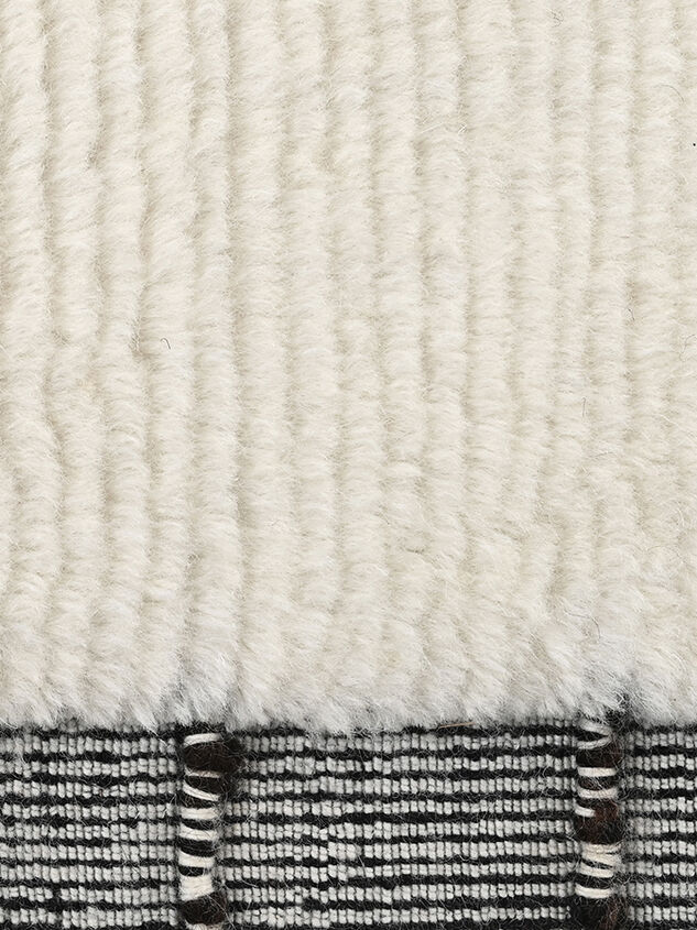 Senna Handknotted Rug Detail 5 - AS Kids