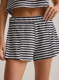 Nyra Stripe Relaxed Short Detail 2 - AS Kids