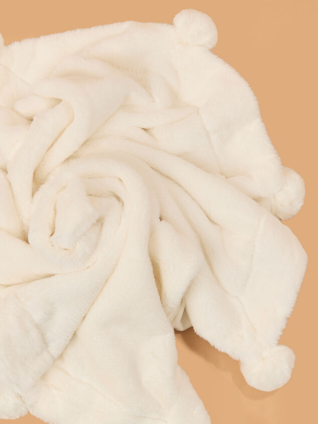 Fuzzy Fun Pom Blanket Detail 2 - AS Kids
