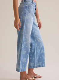 Lucia Floral Jeans Detail 5 - ALTAR'D STATE KIDS