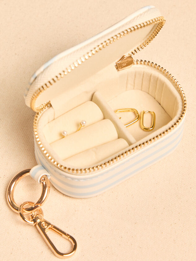 Pearl Jewelry Box Keychain Detail 3 - ALTAR'D STATE KIDS