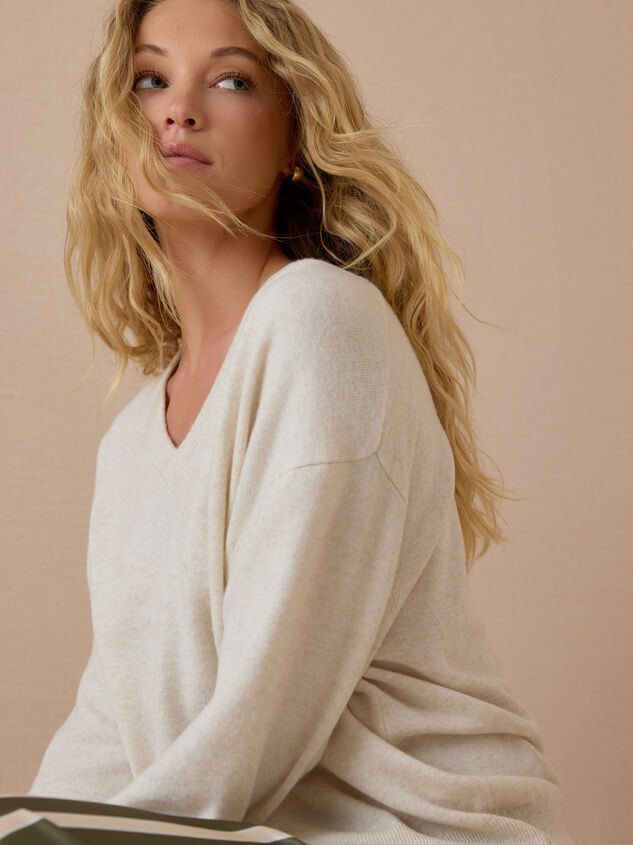 Flynn V Neck Pullover Sweater Detail 6 - AS Kids
