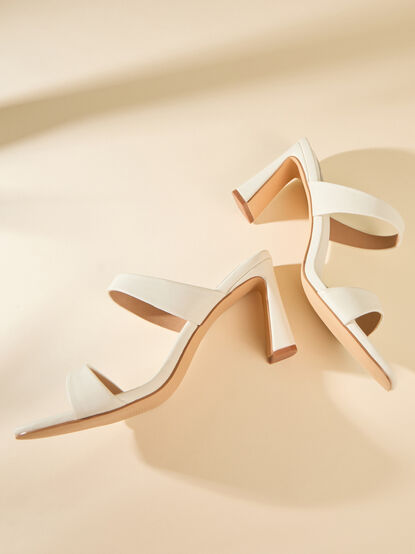 DV Veniss Raffia Heel - ALTAR'D STATE KIDS