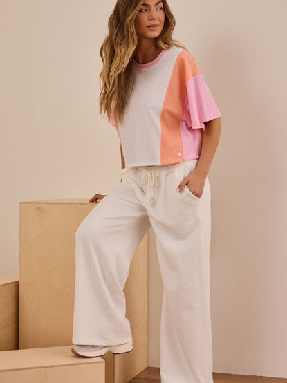 Momentum Move Colorblock Tee - ALTAR'D STATE KIDS