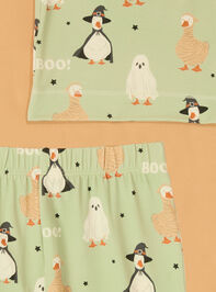 Silly Goose Halloween Lounge Set Detail 3 - AS Kids