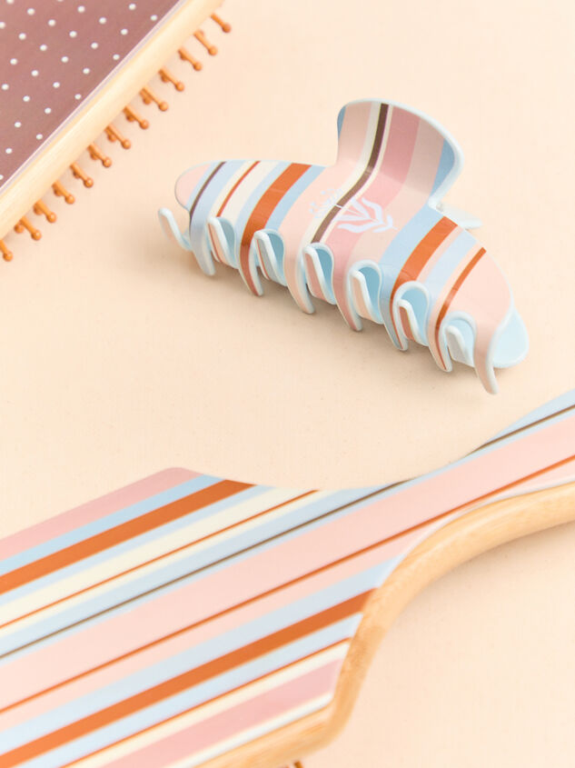 Multi Stripe Claw Clip Detail 2 - AS Kids