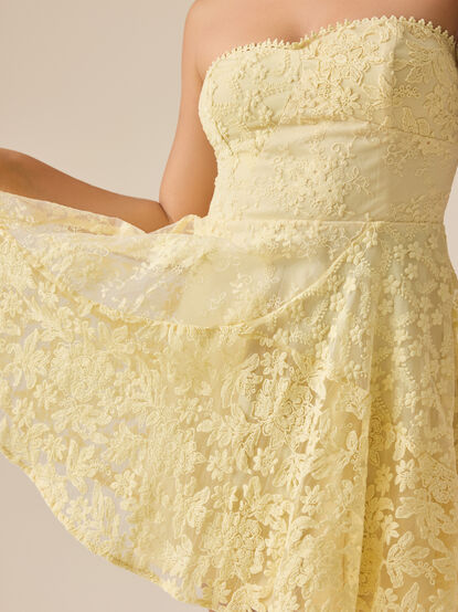 Karry Strapless Floral Dress - ALTAR'D STATE KIDS