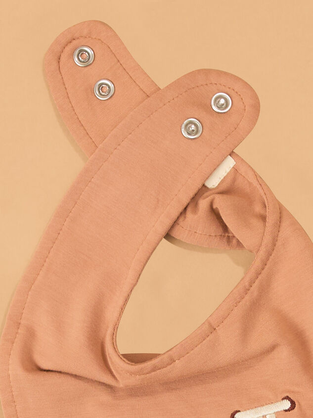 Mealtime MVP Bib Detail 3 - AS Kids