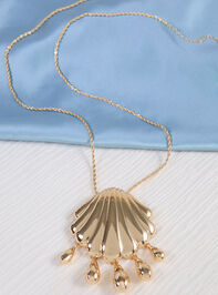 Golden Tide Shell Pendant Necklace Detail 6 - AS Kids