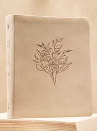 Hosanna Revival Notetaking Bible - Marlo Theme NLT - ALTAR'D STATE KIDS