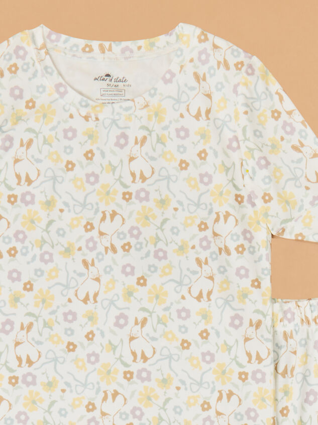 Bunnies Bows Lounge Set Detail 3 - ALTAR'D STATE KIDS