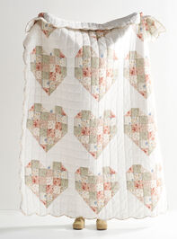 Aubrie Floral Quilt - ALTAR'D STATE KIDS