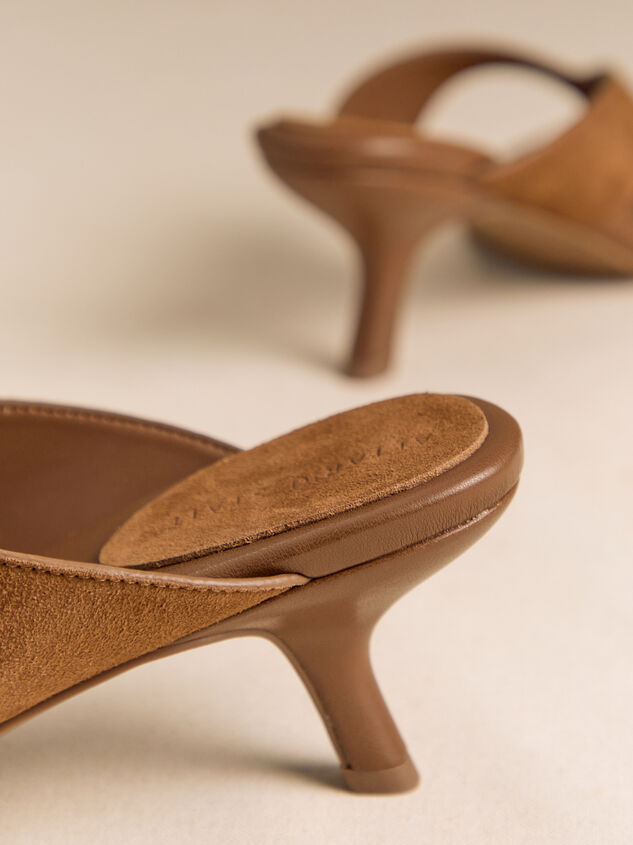 Jaslyn Suede Kitten Heels Detail 3 - AS Kids