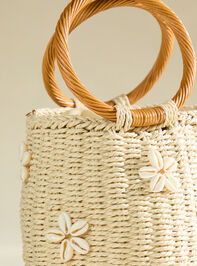 Hampton Woven Shell Bucket Tote Detail 3 - ALTAR'D STATE KIDS