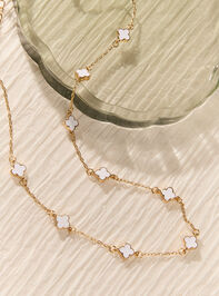 18K Gold Dainty Clover Choker Detail 3 - AS Kids