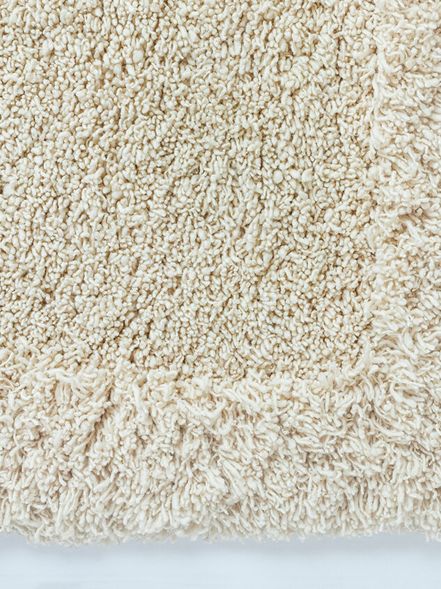 Pampas Handwoven Rug Detail 3 - AS Kids