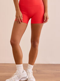 Apex Active Two-Toned Biker Shorts Detail 5 - ALTAR'D STATE KIDS