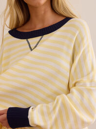Active Leisure Club Pullover Detail 2 - AS Kids