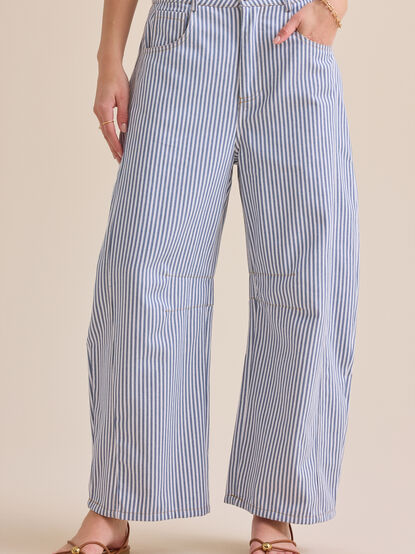 Caven High Rise Barrel Pants - ALTAR'D STATE KIDS