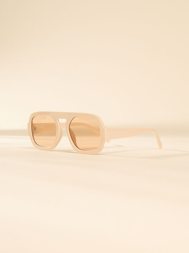 Timeless Tint Sunglasses Detail 4 - ALTAR'D STATE KIDS