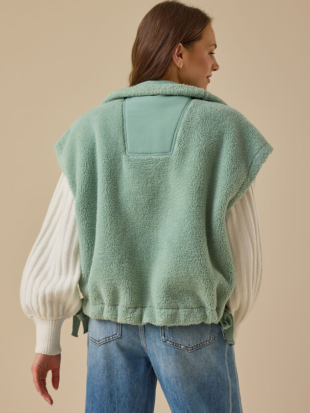 Nina Oversized Sherpa Vest Detail 5 - ALTAR'D STATE KIDS