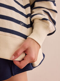 Warm-up Stripe Pullover Detail 6 - ALTAR'D STATE KIDS