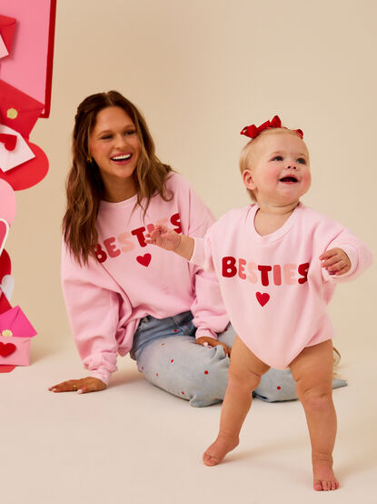 My Bestie Mama Crewneck - ALTAR'D STATE KIDS